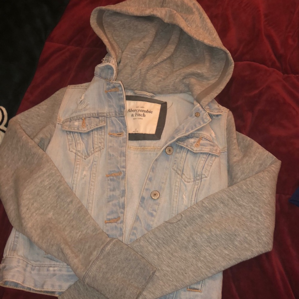 Abercrombie and fitch sweater jean jacket